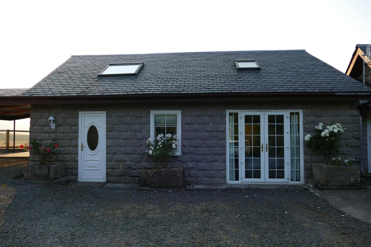 The Annexe At Loch View Farm Apartment Крийф Екстериор снимка