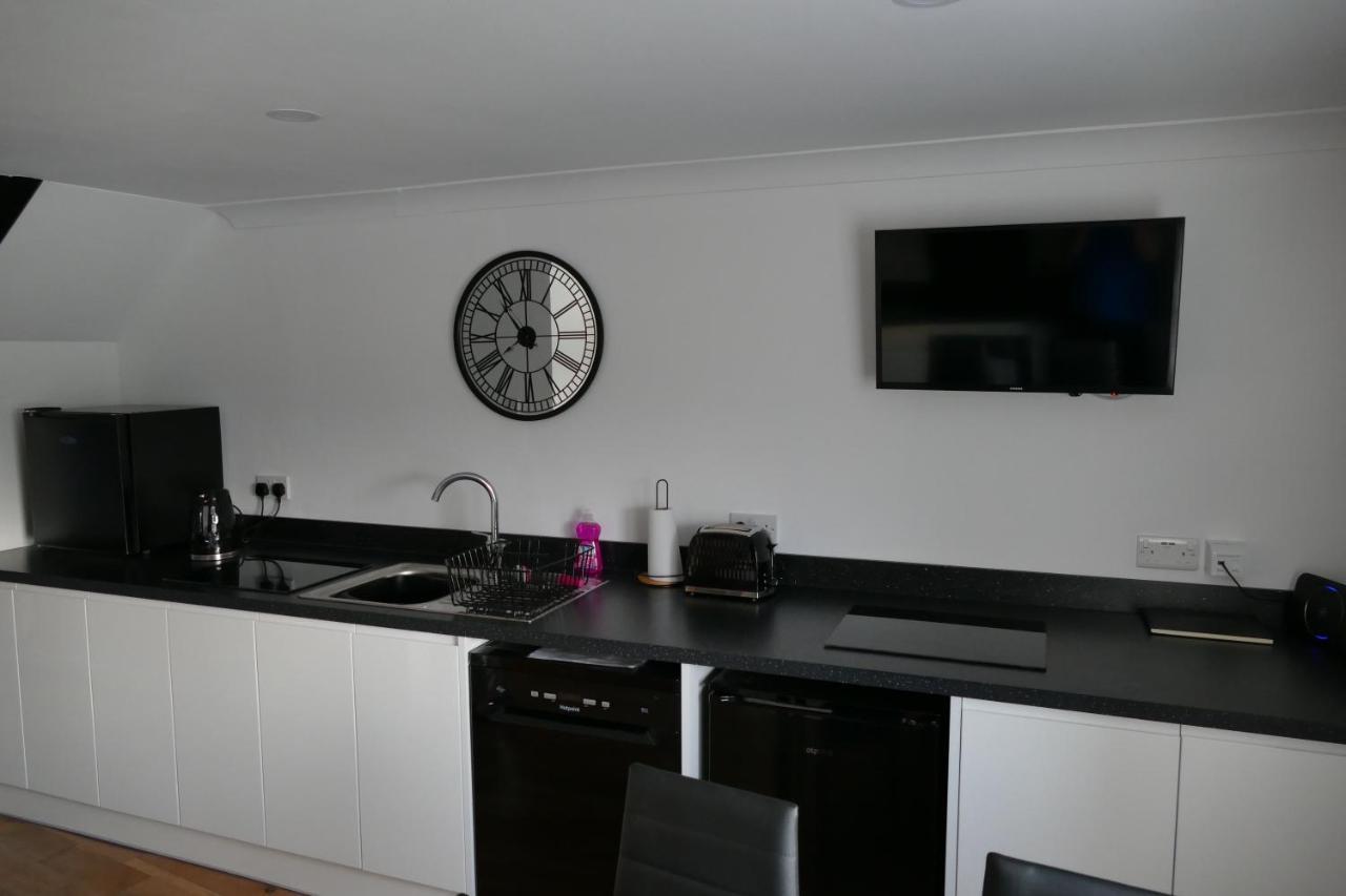 The Annexe At Loch View Farm Apartment Крийф Екстериор снимка