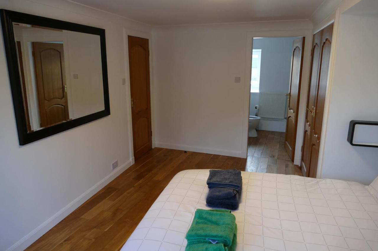 The Annexe At Loch View Farm Apartment Крийф Екстериор снимка