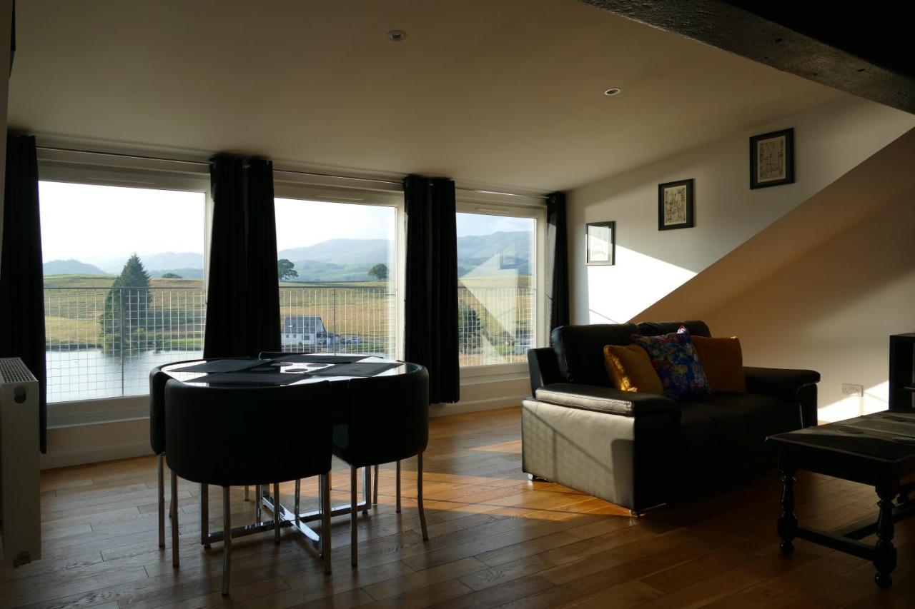The Annexe At Loch View Farm Apartment Крийф Екстериор снимка